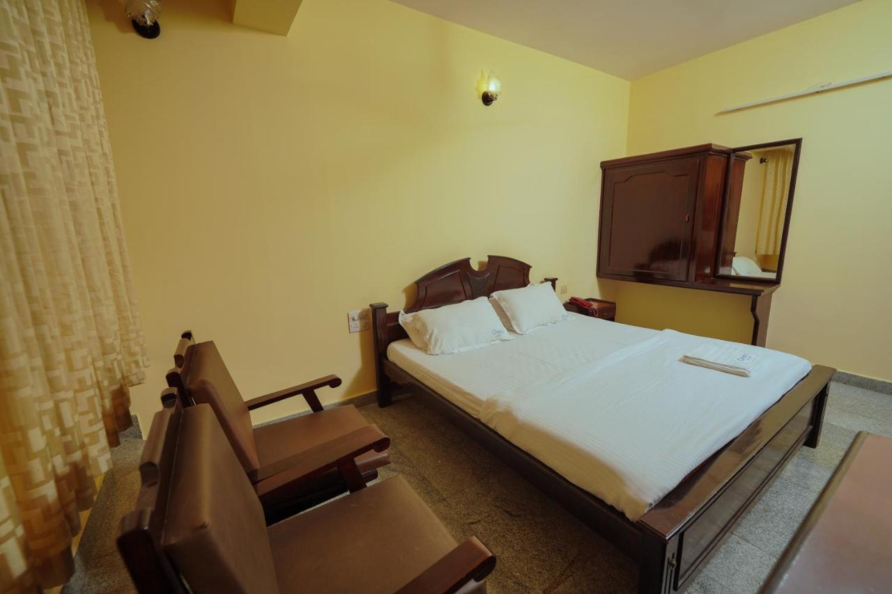 Hotel Oneiro Thrissur Extérieur photo