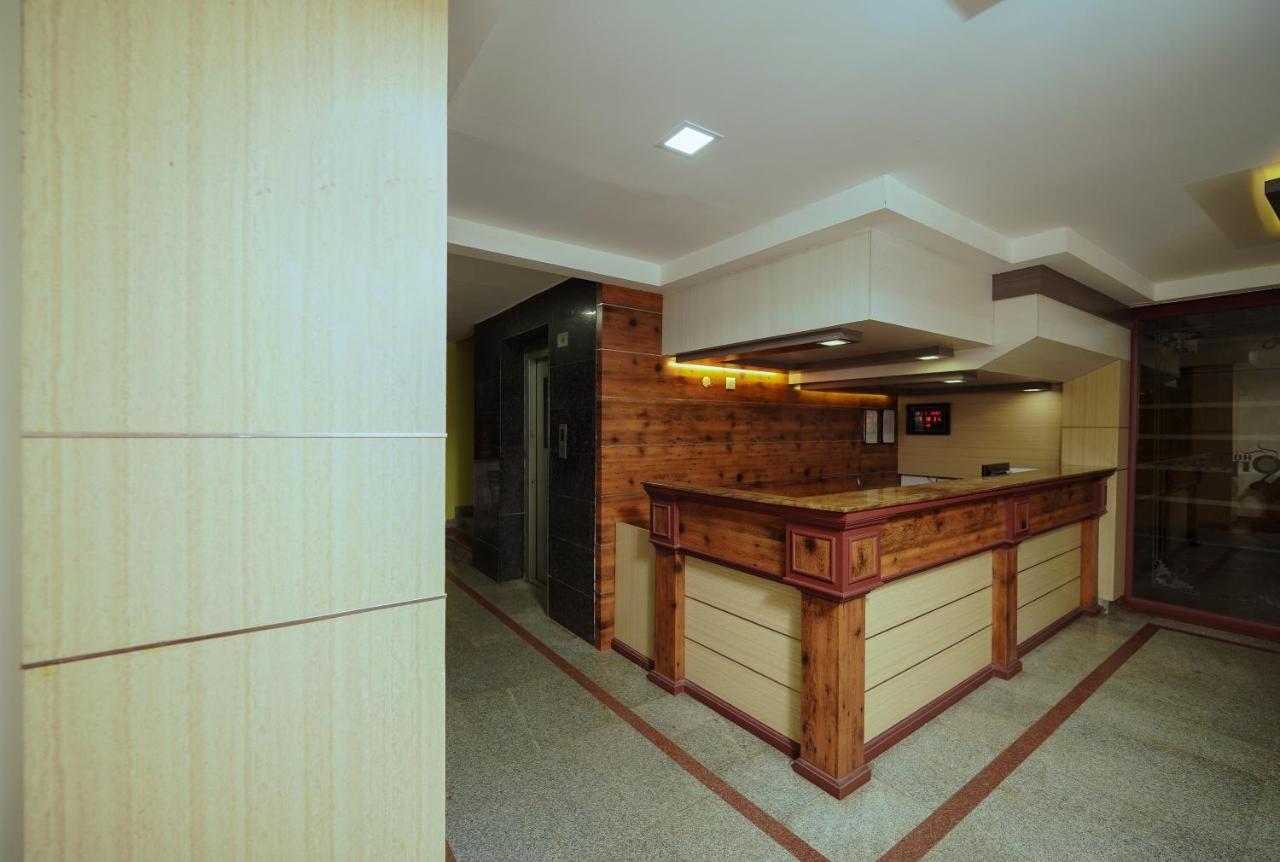 Hotel Oneiro Thrissur Extérieur photo